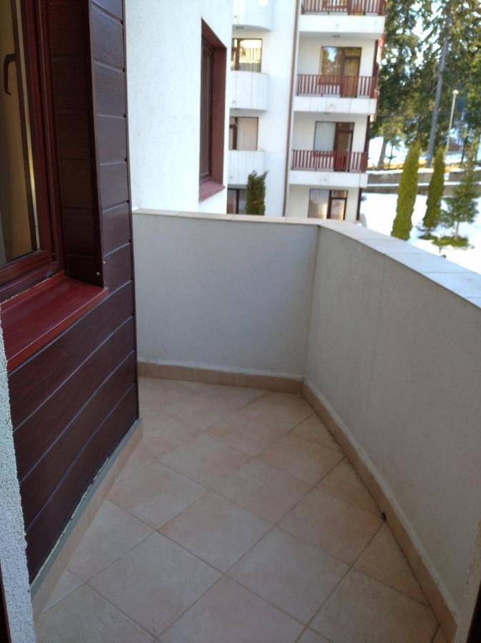 Apart Hotel Flora Residence - Clover Building Flat 09 Borowez Exterior foto
